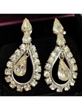 Vintage Glass Rhinestone Drop Earrings Silver Tone Screw Back Tear-Shaped Design